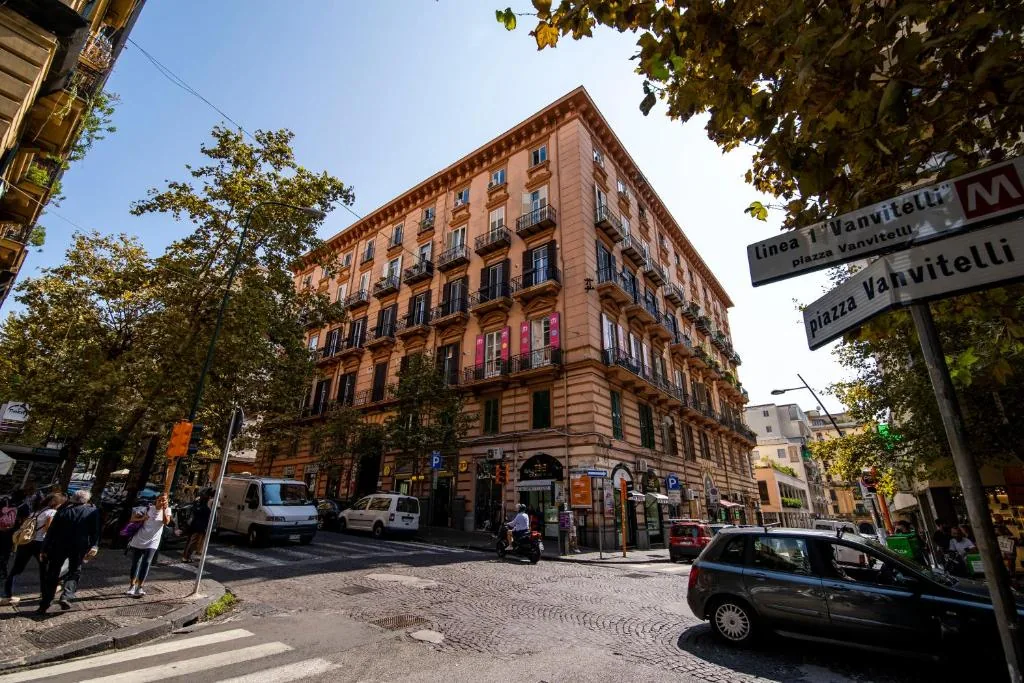 La Chambre Napoli