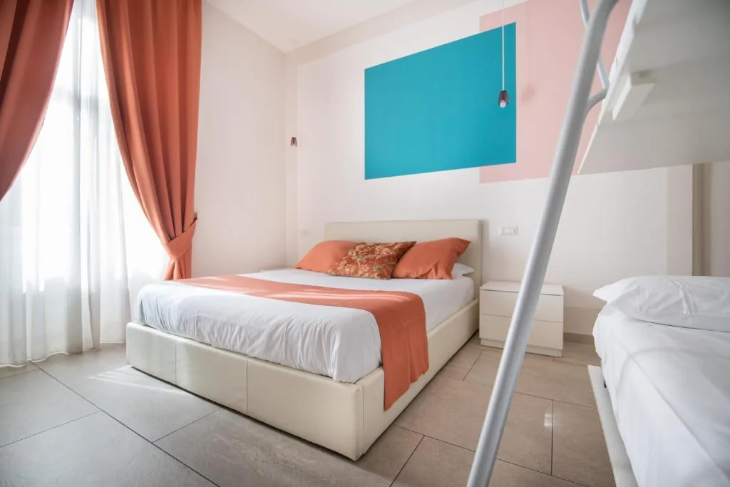 La Chambre Napoli